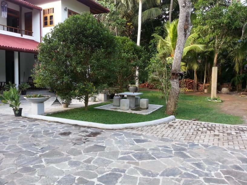 Hotel Casa Blanca Ahangama Exterior foto